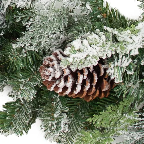 Vista 8 de Haute Decor Guirnalda de Navidad preiluminada de 6 pies Snowfall Creek con 60 luces LED blancas suaves y piñas reales