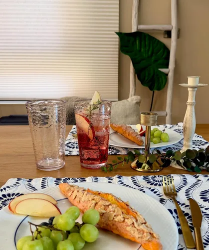 Vista 4 de KLIFA - Bonito: 14.7 y 20 onzas, juego de 8, vasos acrílicos y vasos altos para beber, sin BPA, vasos de plástico apilables, aptos para Transparente