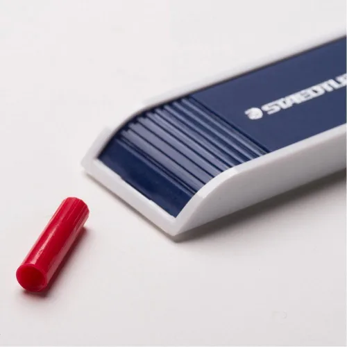 Vista 7 de Staedtler Mars - Plomo de carbono, 0.079 in, rojo, 12 plomo