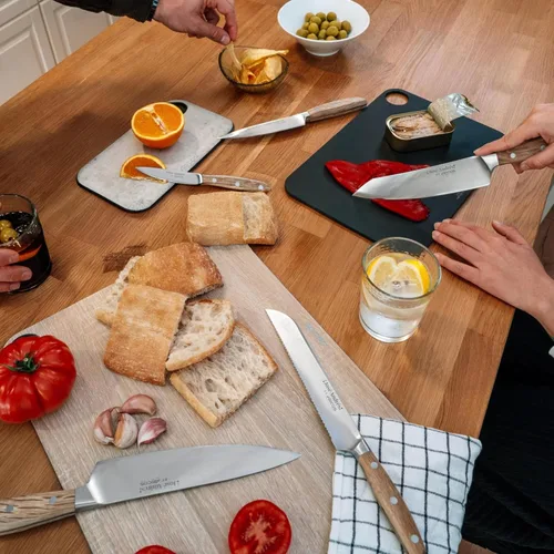 Vista 6 de Arcos Jose Andres - Cuchillo de filete de 10 pulgadas para cortar carne forjada, hoja profesional de acero inoxidable NITRUM con borde de seda