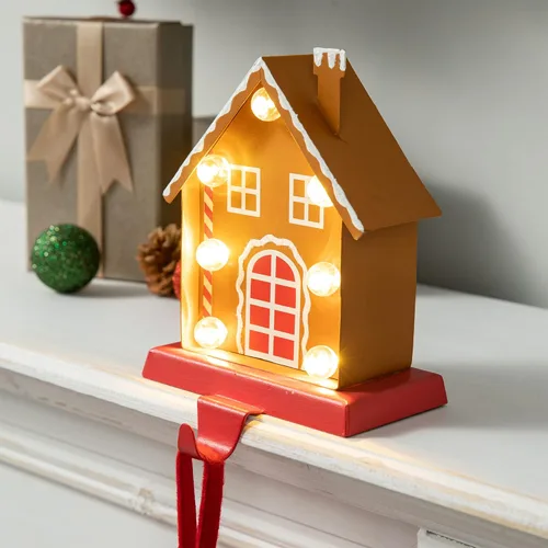 Vista 6 de Glitzhome Soporte para calcetines de Navidad, manto de jengibre iluminado con luces LED, colgador de calcetines de metal con marquesina iluminada