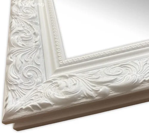 Vista 3 de West Frames Espejo de pared con marco en relieve de Bella (22.25" x 28.25", color blanco)