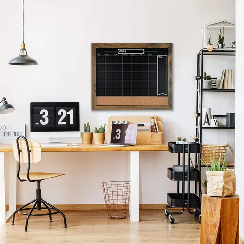 Vista 8 de Loddie Doddie Calendario de pizarra con marco rústico de 18 x 24 pulgadas y calendario combinado de boletines con tablero de corcho. Colección