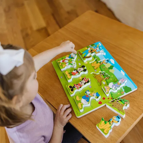 Vista 5 de Melissa & Doug Disney Mickey Mouse - Rompecabezas de madera grueso – Rompecabezas de personajes de Disney de 8 piezas para niños pequeños y niños a