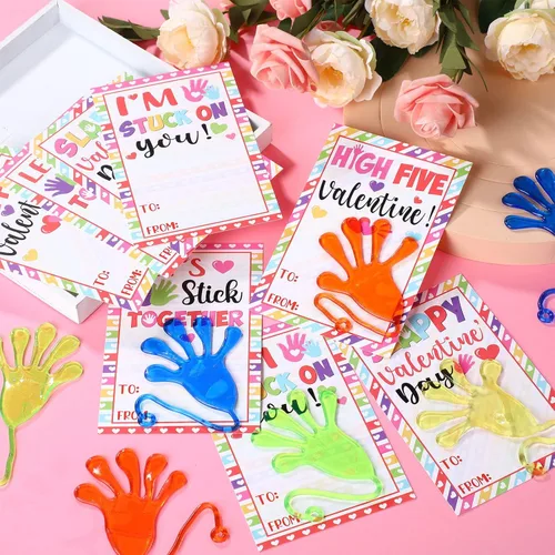 Vista 4 de Zonon 36 tarjetas de San Valentín para niños, manos pegajosas, tarjetas de intercambio de San Valentín, tarjetas de felicitación elásticas de San