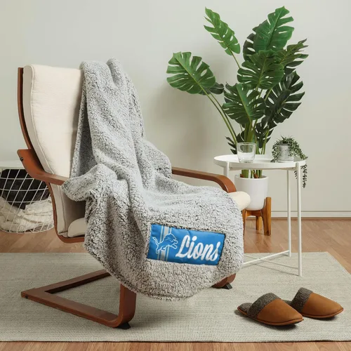 Vista 21 de FOCO Manta Sherpa de nube con logotipo grande del equipo de la NFL, 60 x 70 pulgadas