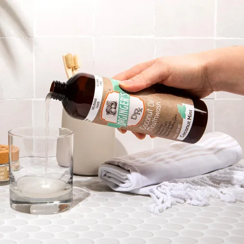 Vista 4 de Dr. Ginger - Enjuague bucal sin alcohol con aceite de coco sin alcohol, sabor a menta, 14 onzas líquidas apoya la salud de las encías, la lengua