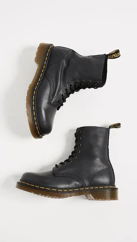 Vista 5 de Dr. Martens Women's 1460w Originals Eight-Eye Lace-up Boot 1460 W