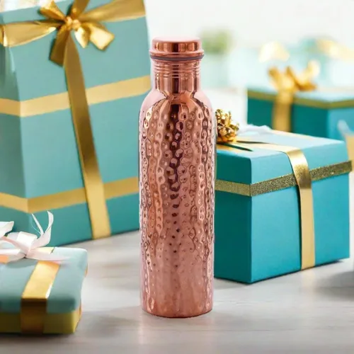 Vista 2 de Botella de agua de cobre martillado puro – Vaso de cobre hecho a mano, recipiente a prueba de fugas de 32 onzas con tapa