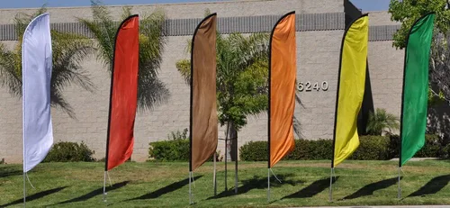 Vista 3 de Bandera de Swooper de plumas de la Fuerza Aérea de EE. UU., bandera de repuesto