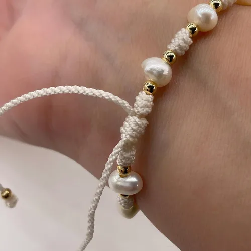 Vista 8 de Medalla colgante de arcángel de San Miguel en cordón ajustable de marfil y perlas de agua dulce pulsera ajustable