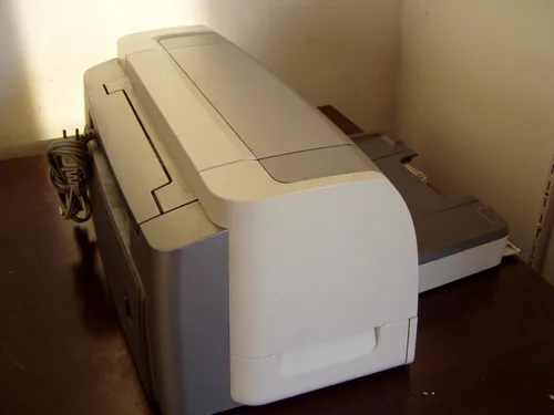 Vista 4 de Impresora a color HP DeskJet 6122