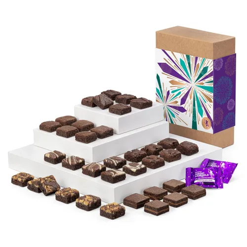 Vista 4 de Fairytale Brownies Celebration Magic Morsel Docena de canastas de regalo de chocolate gourmet envueltas individualmente para el nuevo hogar