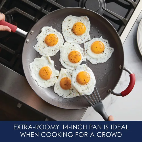 Vista 7 de Rachael Ray Cucina - Sartén antiadherente con mango auxiliar y proceso de anodizado duro., 14", azul/gris(Gray with Blue Handles)