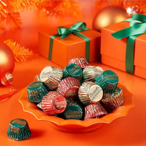 Vista 5 de Holiday - Tazas en miniatura de mantequilla de maní – Tazas de chocolate con leche a granel de mantequilla de maní para dulces de Navidad