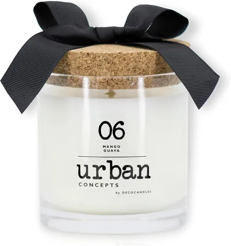 Vista 66 de Conceptos Urbanos de DECOCANDLES - Manzana Canela - Vela de soya altamente perfumada - Larga duración - vertida a mano en Estados Unidos (6 Oz.)