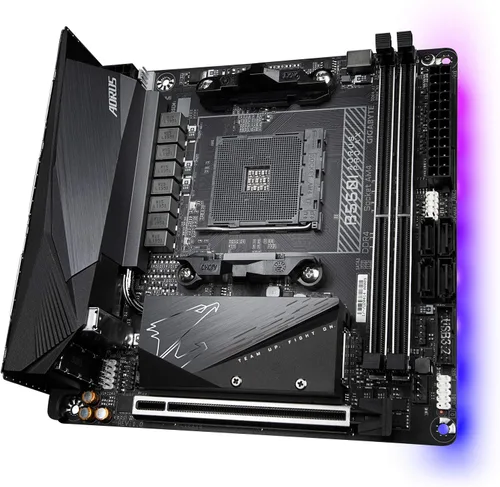 Vista 7 de Cooler Master NR200P MAX SFF - Funda Mini-ITX de factor de forma pequeño y GIGABYTE B550I AORUS PRO AX, AM4 AMD/B550/Mini-Itx/Dual M.2/SATA