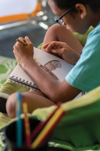 Vista 6 de UCreate - Diario de bocetos, 9 x 6 pulgadas, 70 hojas