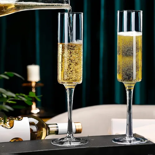 Vista 7 de Copas de champán de 5 onzas, juego de 8 copas de champán transparentes, vasos clásicos espumosos Prosecco para tostar, copas de champán