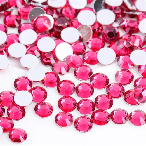 Vista 30 de 1000 diamantes de imitación SS20 de 0.197 in con parte trasera plana de cristal transparente, gemas redondas de cristales para arte de uñas