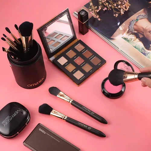 Vista 7 de OMANIAC Juego de brochas de maquillaje profesional, 12 brochas de maquillaje con mango de madera nacarada, pelo de fibra sintética sin crueldad