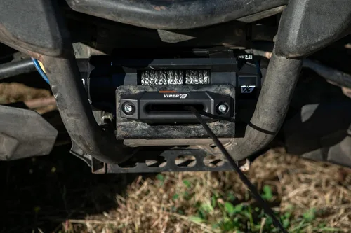 Vista 3 de MOTOALLIANCE® Soporte de cabrestante VIPER UTV para Yamaha Grizzly y Kodiak 700 2016-2025.