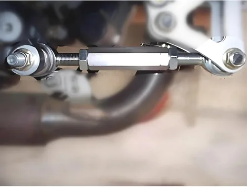 Vista 2 de V-Strom 1050 DL1050 - Kit de eslabones ajustables para todos los años, 3 pulgadas más bajo