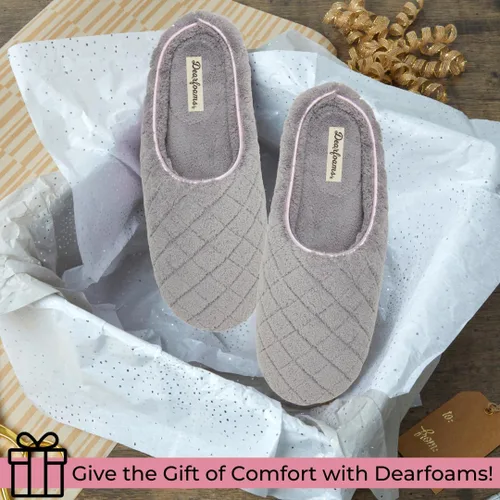 Vista 6 de Dearfoams - Pantuflas de espuma viscoelástica para mujer Leslie Terry con anchos amplios para interiores