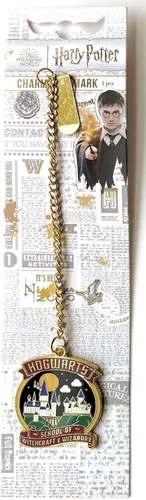 Vista 3 de Paper House Productions Harry Potter Hogwarts Castle - Cadena esmaltada y marcador de clip