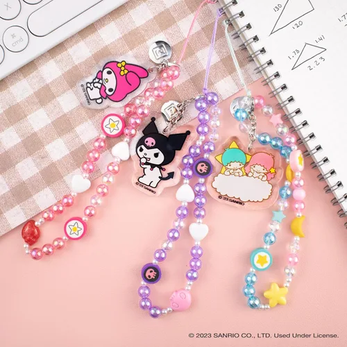 Vista 5 de iFace - Pulsera de cuentas de Hello Kitty y sus amigos - Correa universal para teléfono con dije, bonita cadena para muñeca, cordón estético