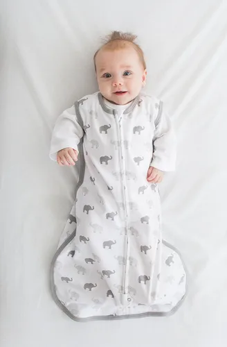 Vista 13 de Amazing Baby Saco de dormir de algodón, manta portátil con cremallera de 2 vías, confeti de ley, L (12-18 meses)